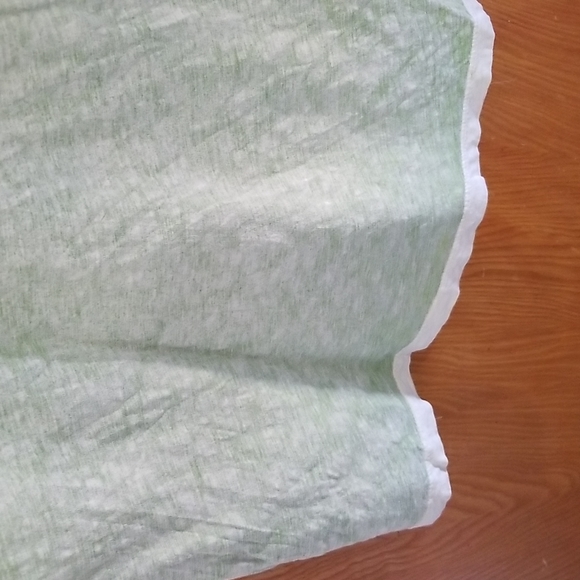 Like new large lake tshirt - Picture 8 of 9